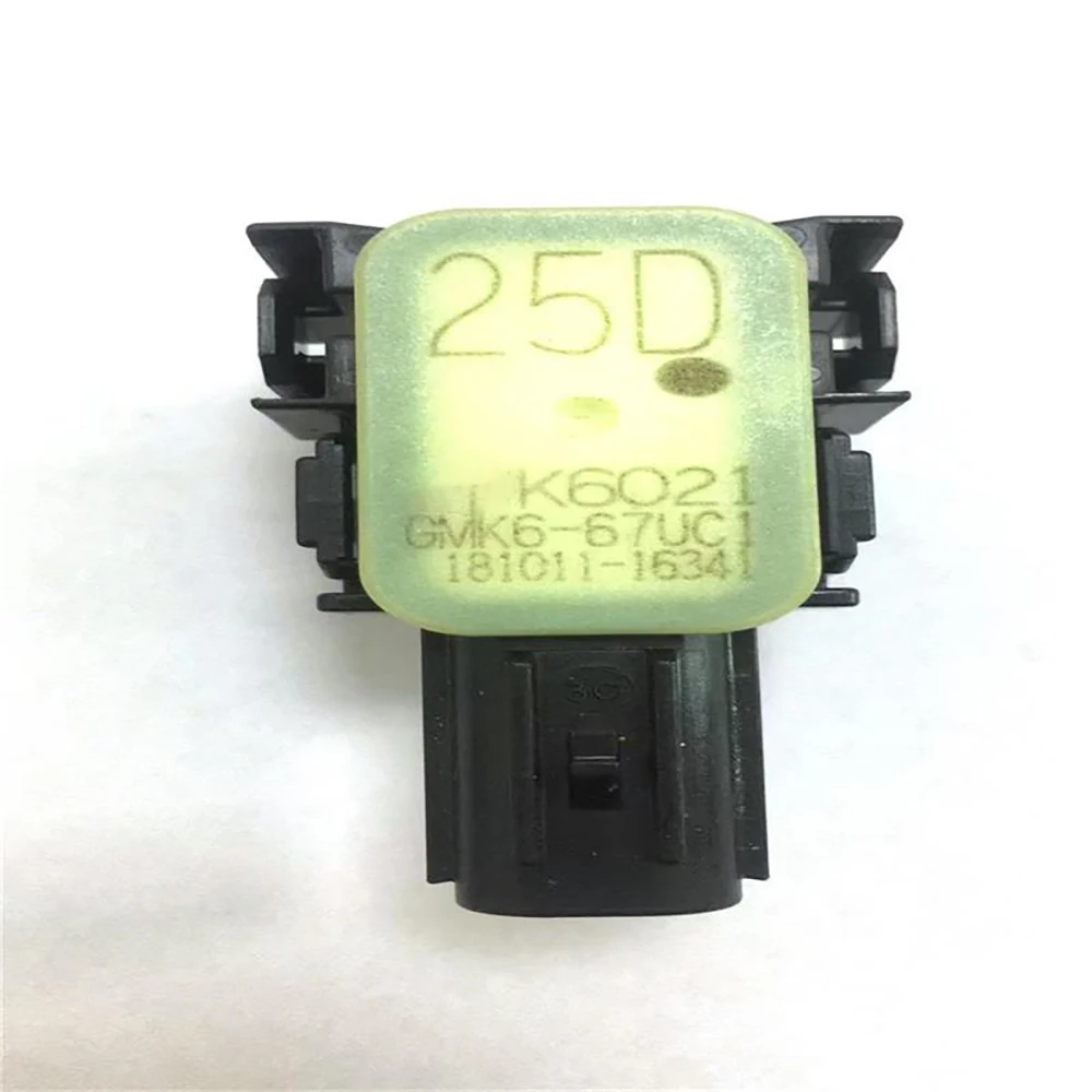 Sensor parkir PDC GMK6-67UC1-25D warna putih Radar untuk Mazda memiliki GMK6-67-UC1