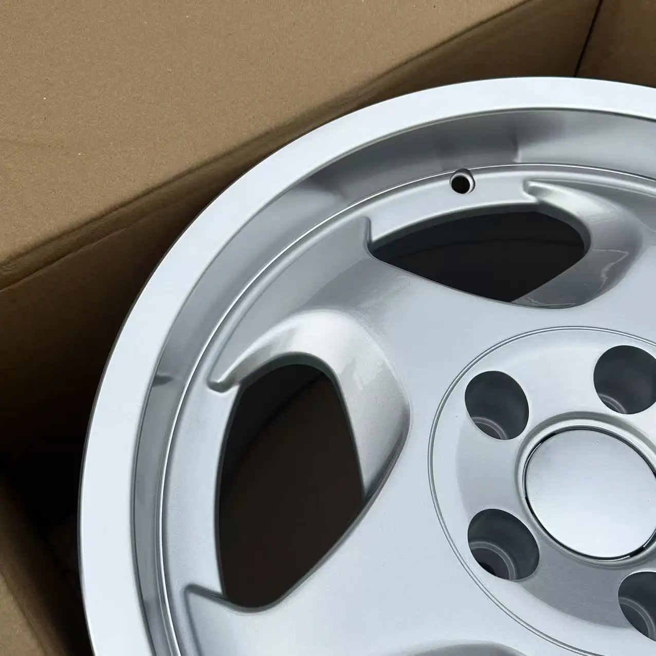 17-inch For BMW Wheels For E34 Modified With 17-inch M5 Rims, Compatible With E38/E39 Retro Z4/E81 M5 For BMW E30/E36 5X120 view 5