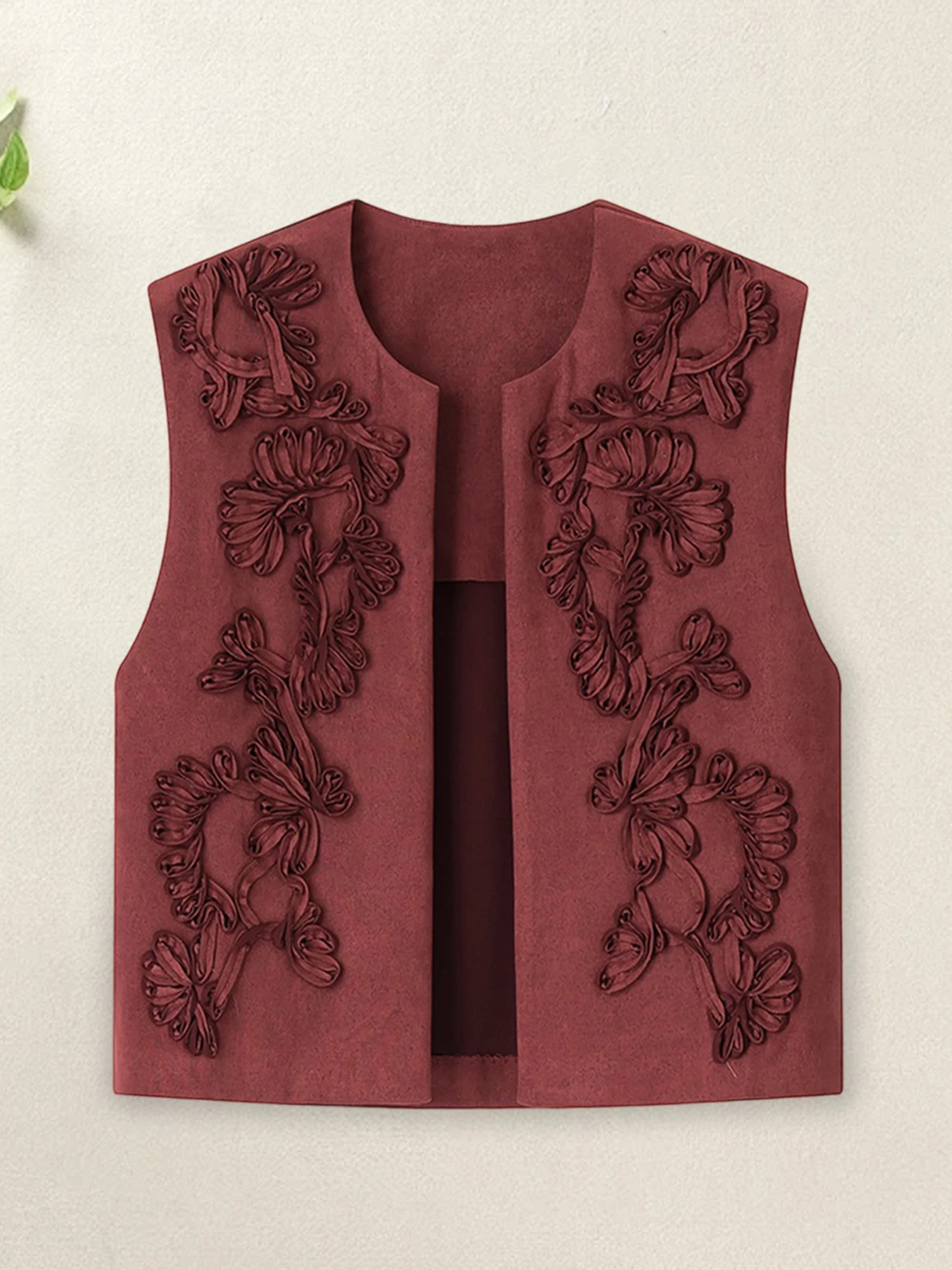 

Ladies Autumn Winter Vest Fashionable Faux Suede Embroidered Sleeveless Coat with Casual Chic Design