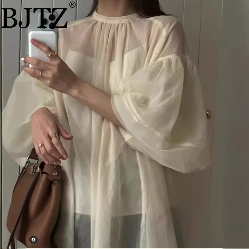 

BJTZ Japanese Retro Modern Fashionable Semi Transparent Top Loose Silhouette Shirt&blouse For Women 2025 Summer New Casual Top