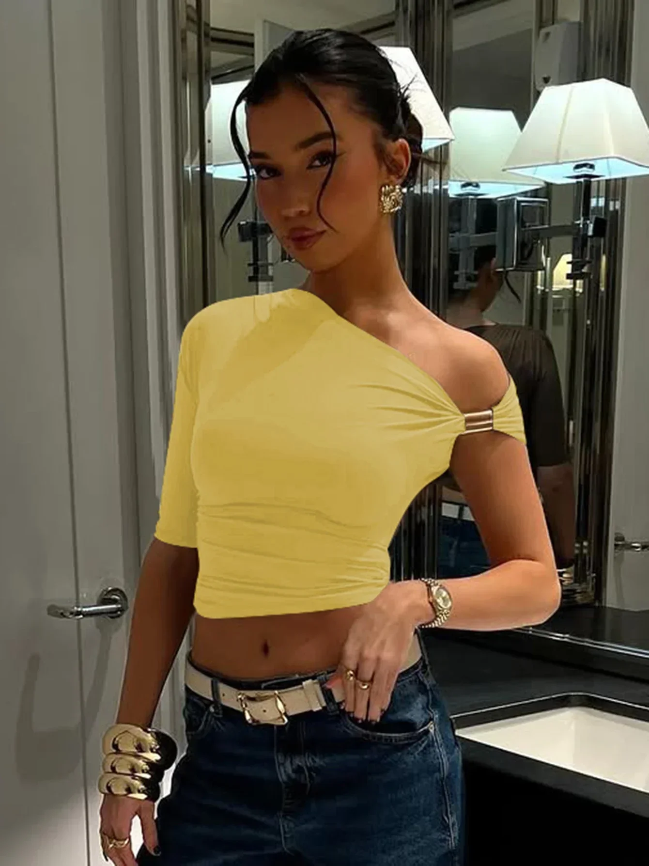 

2025 Skew Collar Short Sleeves Ruched Metal T-Shirt Women'S Solid Casual Elegant Y2K Tops Club Street Summer Outfit Wholesale