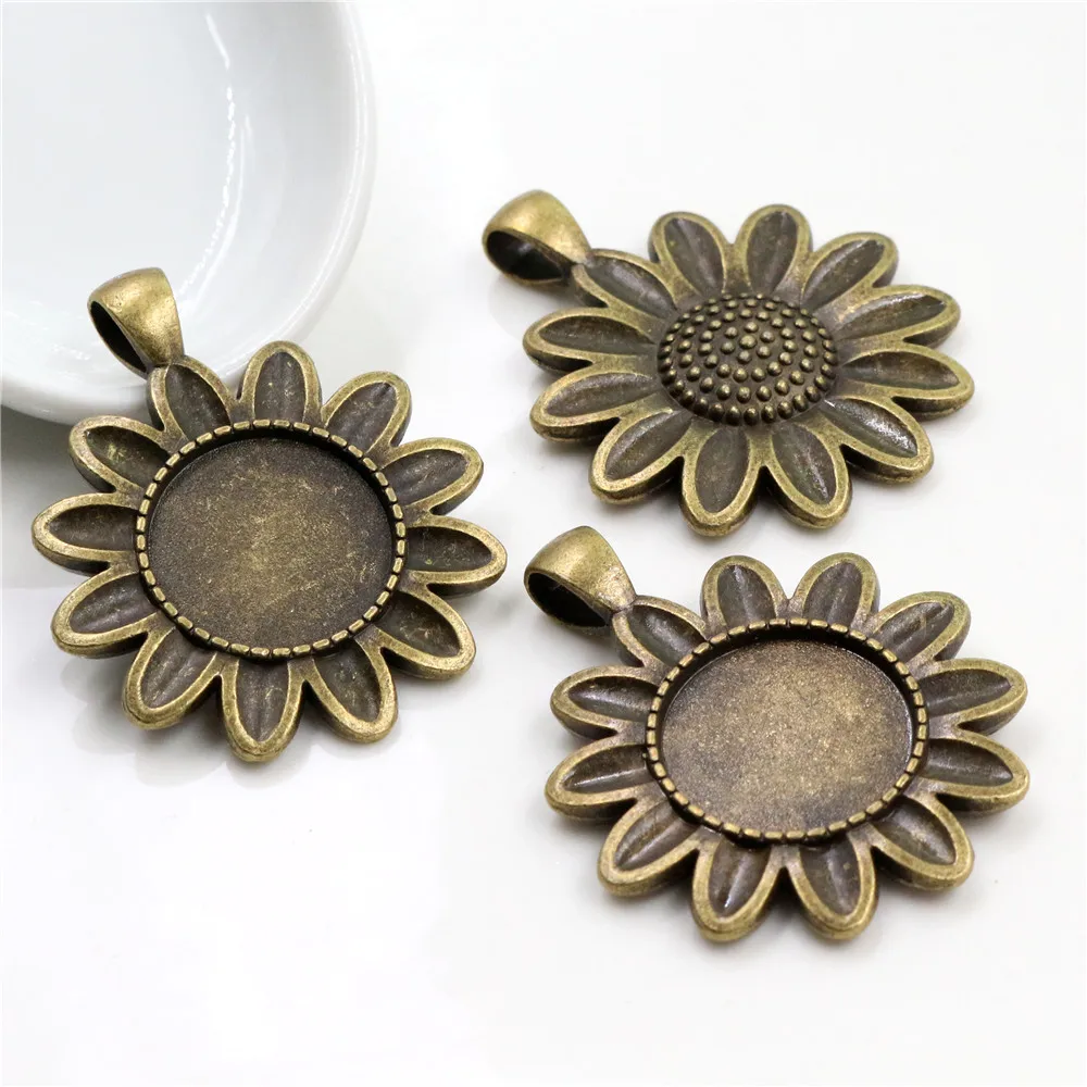 5pcs 18mm Inner Size Antique Bronze And Silver Plated Sun Flower Connection Style Cabochon Base Cameo Setting Charms Pendant
