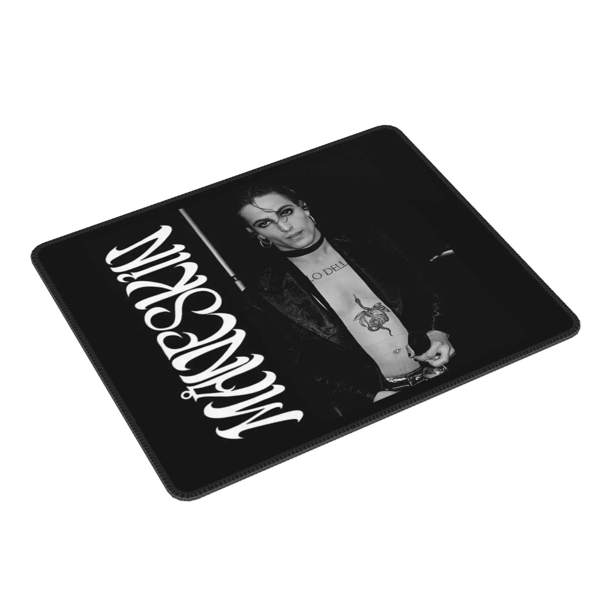 damiano-david-maneskin-mouse-pad-teclado-de-computador-mouse-tapete-gamer-pc-portatil-tapete-de-mesa-tapetes-de-mesa-de-escritorio