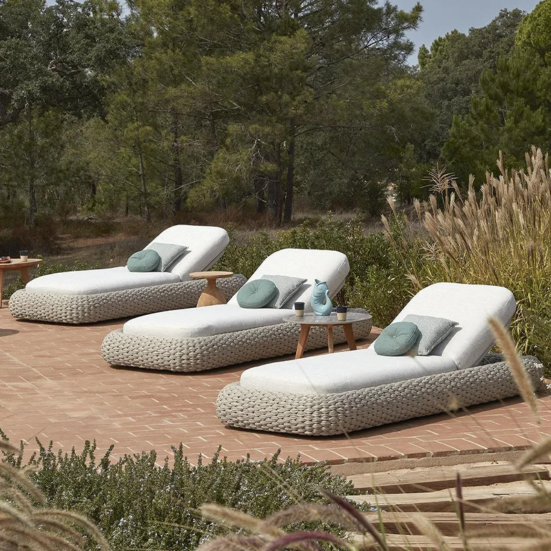Outdoor Reclining Bed, Patio Rattan Lounger for Garden Villa Resort Pool Beach, Leisure Sunbathing Chair