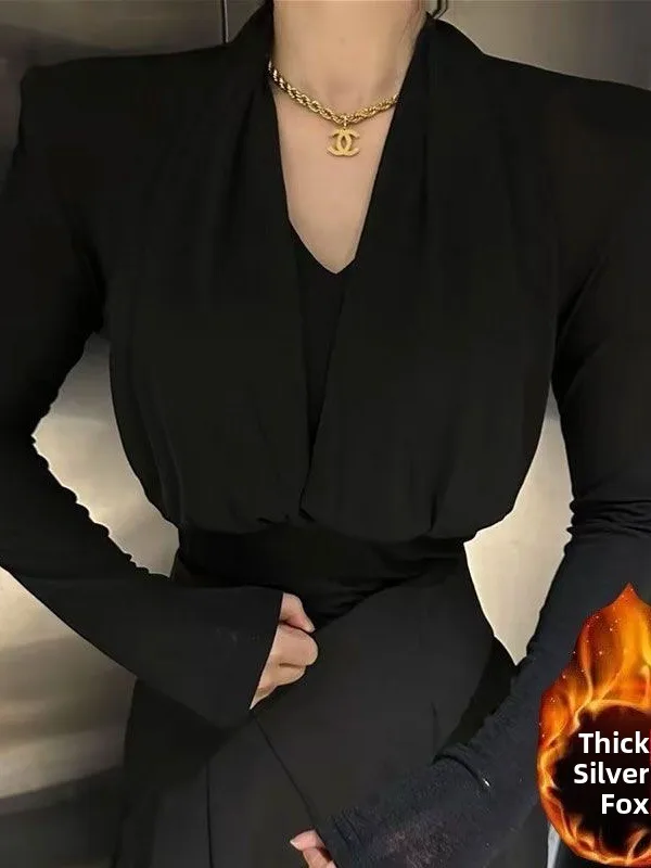 

Thickened Fleece Warm Neck Hanging Design V-neck Long Sleeve Women's Base Shirt Autumn Winter Slim Fit Fashionable T-shirt