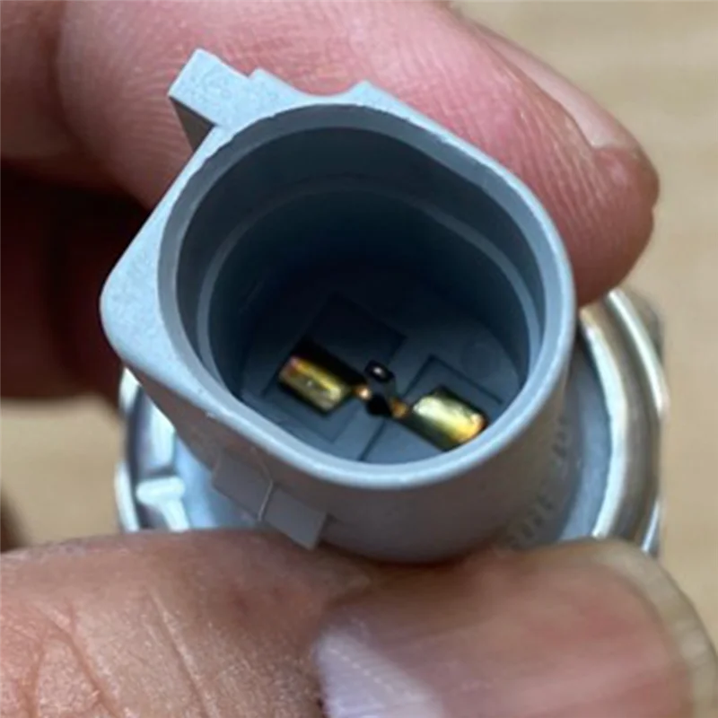 

Переключатель давления масла в двигателе автомобиля для Mitsubishi Outlander Sport RVR ASX LANCER PAJERO MONTERO IV 2006- Grandis Nativa MN163743-AU6