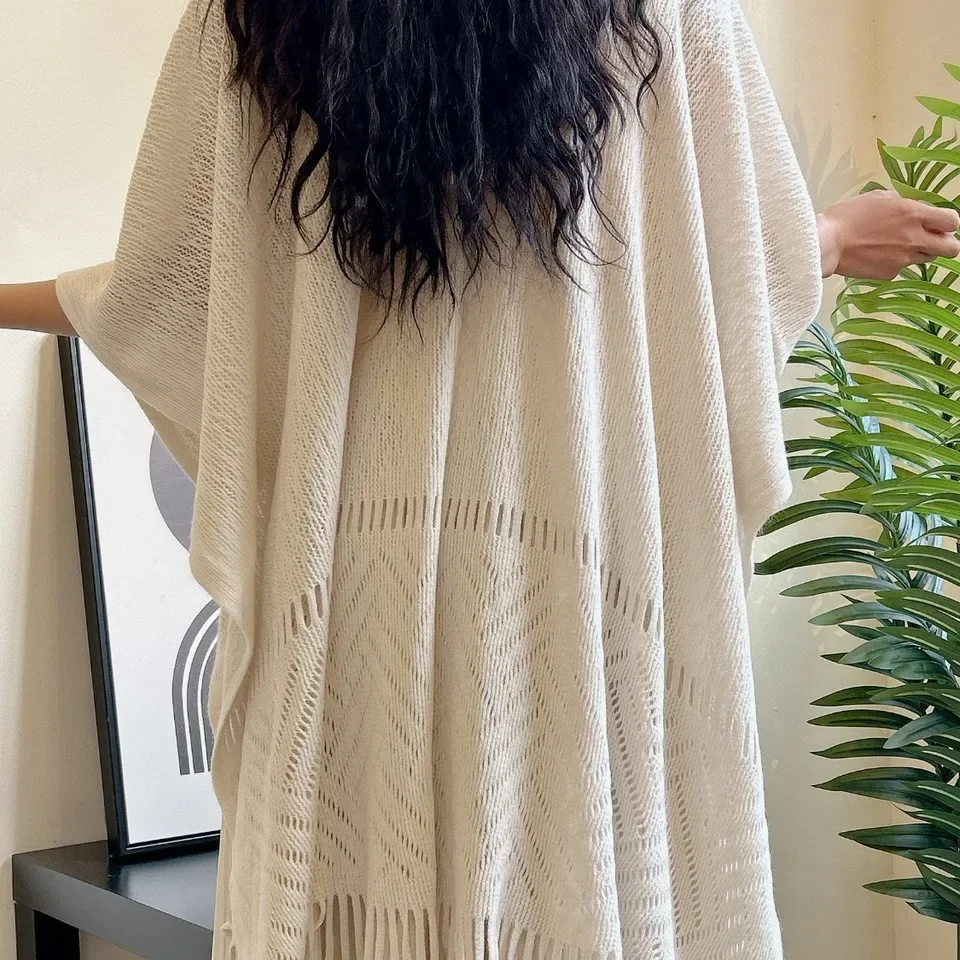 2025年夏 ホワイトレースショール レディース オフィスケープ ファッションボレロ 刺繍入り着物風カバーアップ フリンジ付き
