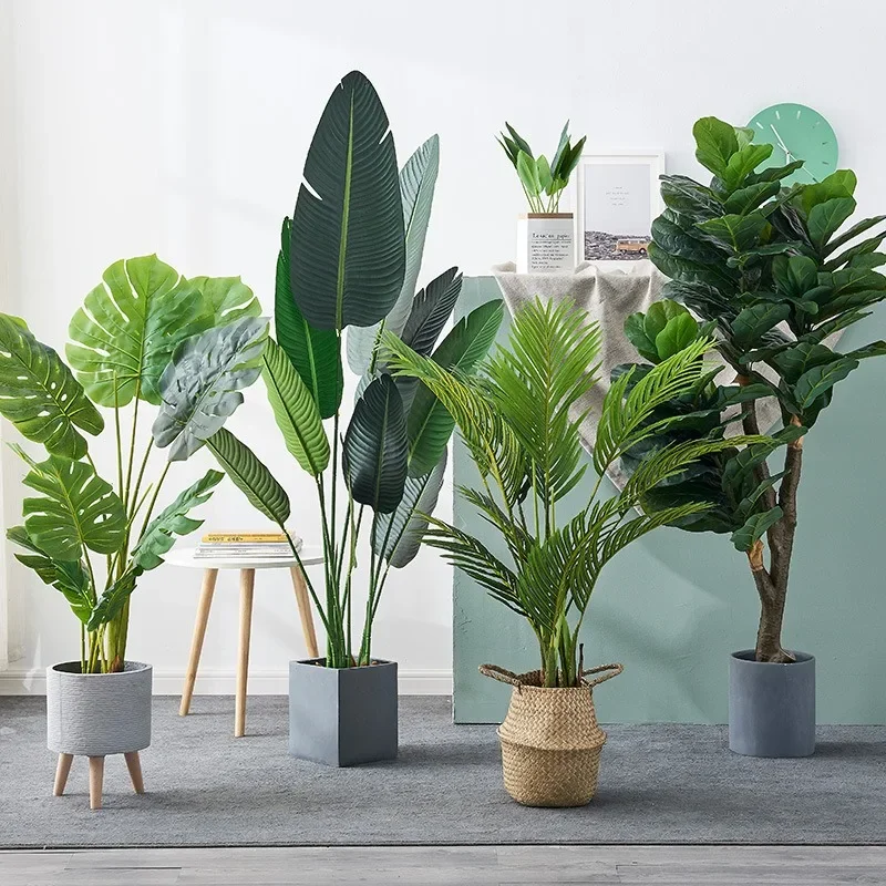 

Artificial Traveler's Banana Plant with Detailed Silk Leaves, Ideal for Window Display