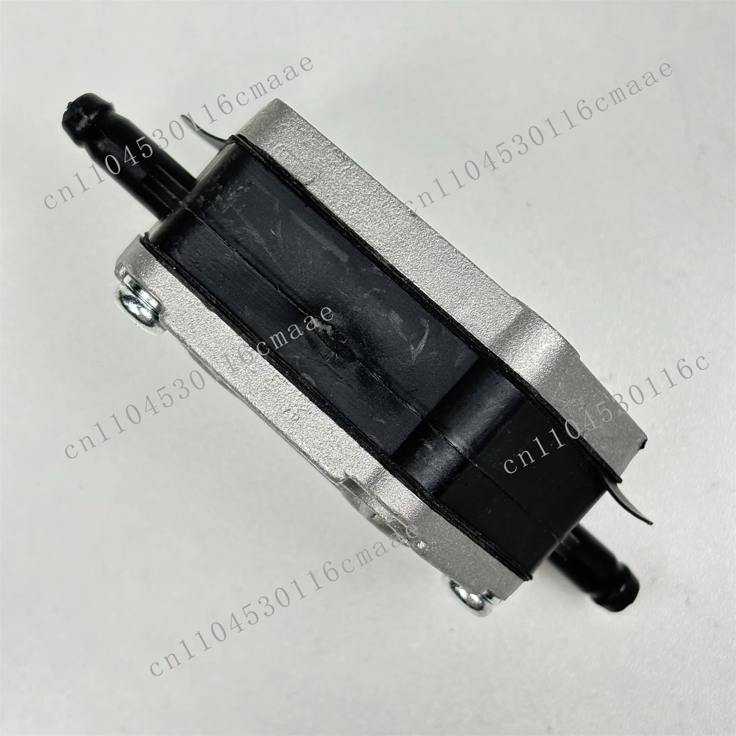 Pump 692-24410 for engine DT9.9 DT20 DT25 DT30 DT35 DT40 DT50