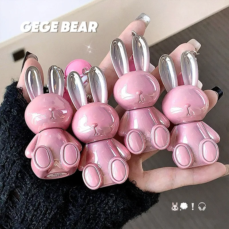 Gege Bear Pink Rabbit Lip Gloss Matte ปรับปรุงสีใบหน้าจี้ลิปสติกแต่งหน้าน่ารักสําหรับผู้หญิง