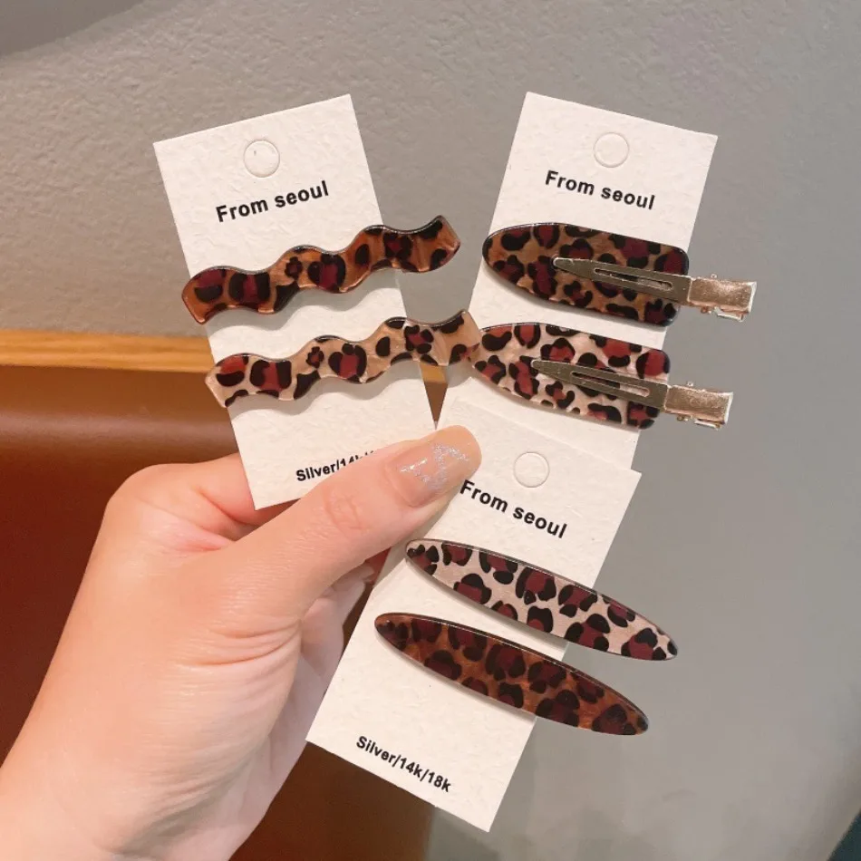Lady Plaid Love Print Leopard Clip Simple and Versatile Side Broken Hair Bangs Clip Girls Duck Bill Clip Hair Accessories ZX07