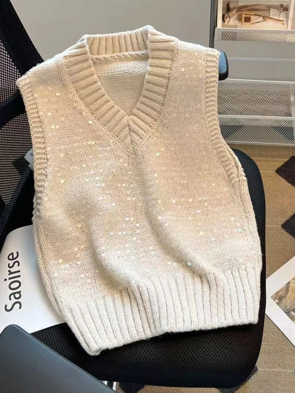 

Sequin Knit Vest Women's Svel Faion Top Heavy Embroidery V-ne Sweet Sle Spring 2024 New Arrival