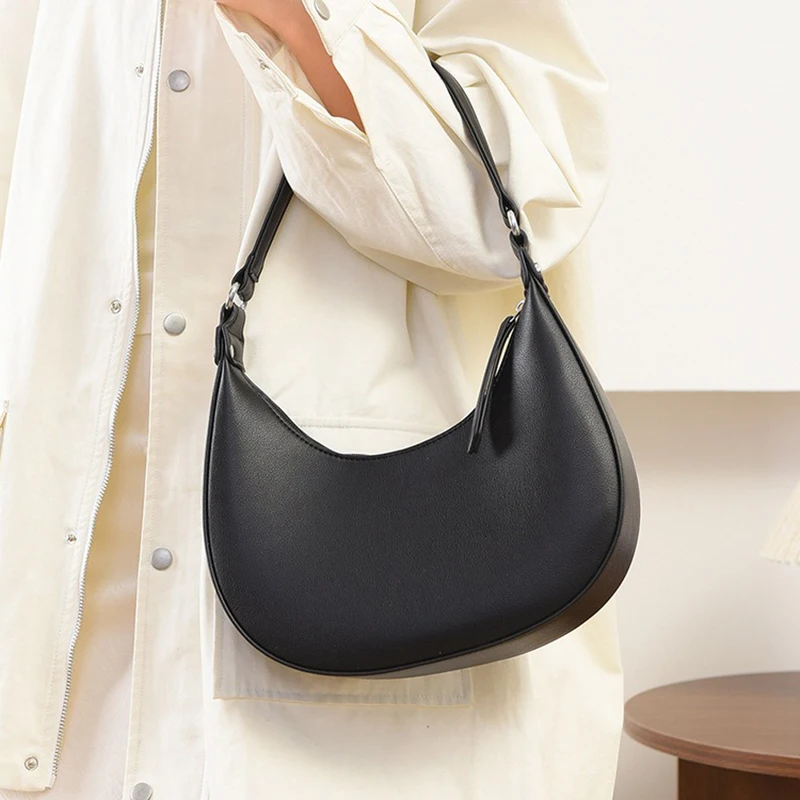 Trendy Crescent Bag For Women, PU Leather Underarm Purse, Roomy Hobo Handbag With Zipper For Everyday Use Solid Color - view 5