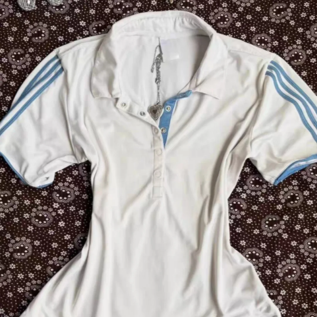 Y2K Harajuku Millennium Vintage-Stil Retro-Taille Cinched Polokragen Kurzarm Damen T-Shirt Sommer Damen Slim Fit Top