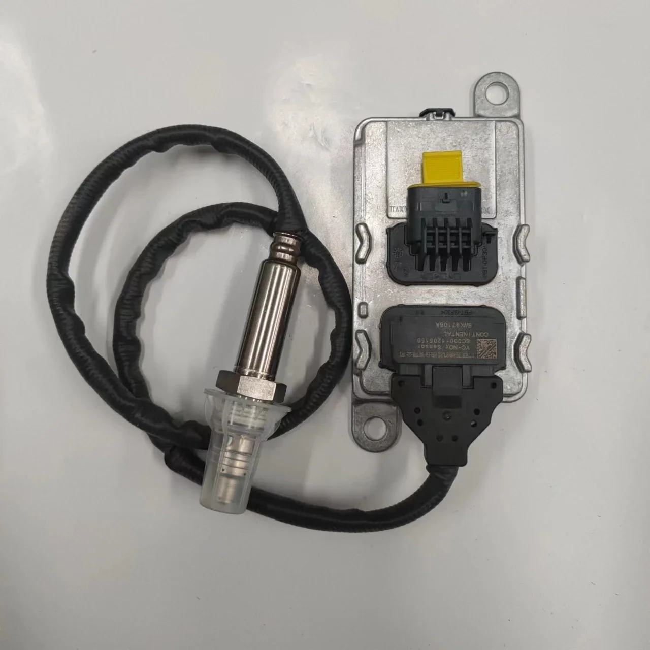 

Popular Hot sell Original Yuchai EFI engine NOX nitrogen sensor SC000-1205150 truck spare parts