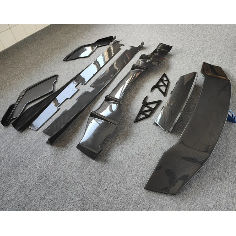 

Для Lamborghini Huracan LP610 модифицированный комплект кузова в стиле DMC, край переднего бампера из углеродного волокна, задний диффузор, боковые юбки, задний спойлер