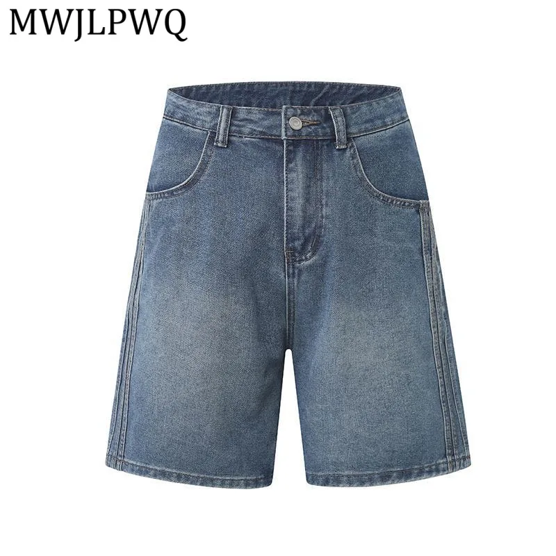 

MWJLPWQ American Retro Style Split Design Denim Shorts For Men Pocket Loose Wide-Leg Pants 2026 Spring Summer New 14680