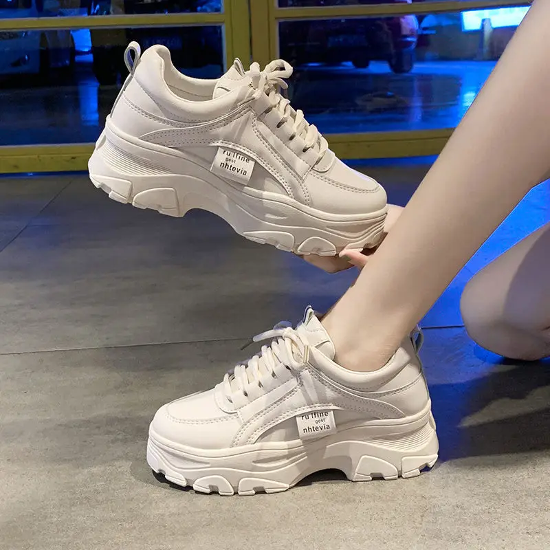 Fashion White Split Leather Women Chunky Sneakers White Shoes Lace Up Tenis Feminino Zapatos De Mujer Platform Women Casual Shoe