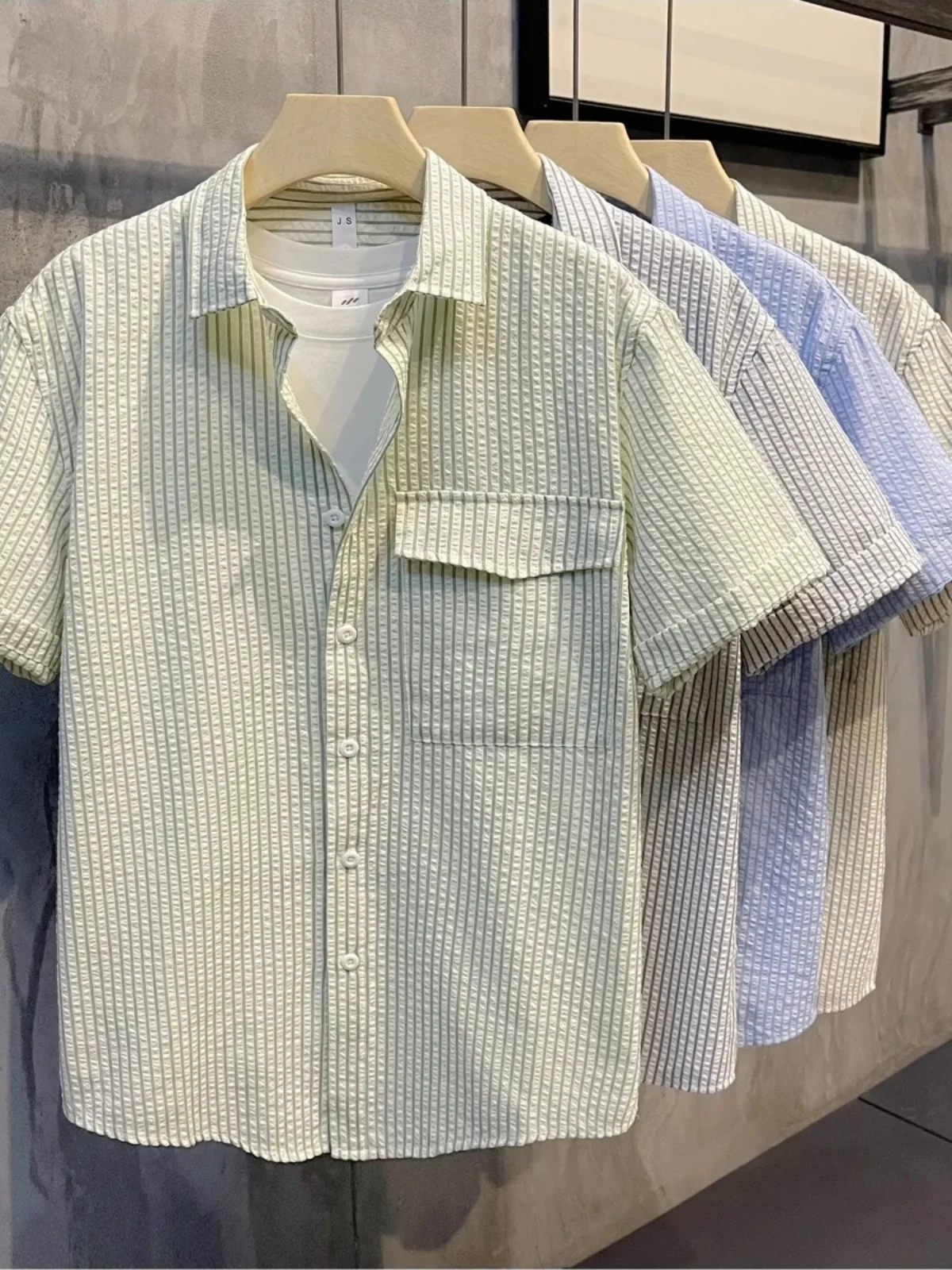 

Trendy Men's ort Sve Striped irt Casual Collar Summer Simple Color Blo Bubble id Youth ular Stand Fit Sunscreen