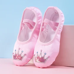 Girls Ballet Shoes Embroidered Cartoon Crown Kids Dance Slippers Professional Soft Sole Girls Female Ballet Yoga Gym Dance Shoes