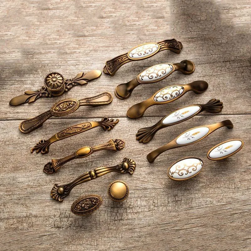 Antique Bronze Door Handles Noble Drawer Pulls Vintage Kitchen Cabinet Handles and Knobs Retro Furniture Handles Hardware