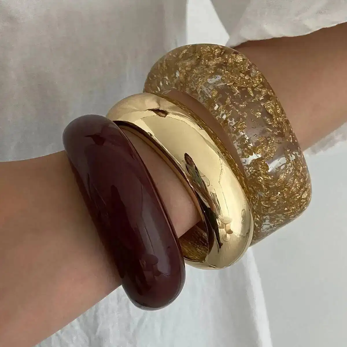 

SHIXIN Vintage Thick Resin Acrylic Wide Bracelet for Women Bohemian Geometric Irregular Stackable Open Bangle Party Jewelry New