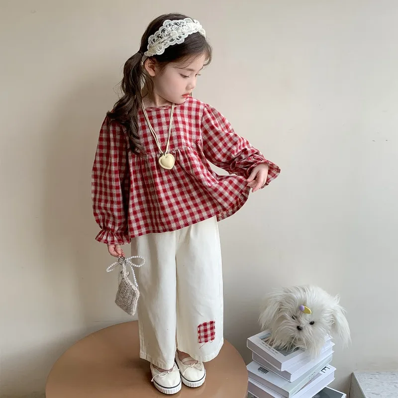 Mädchen-Langarm-Kleidungsset für Kinder, Baby, rotes kariertes Hemd + Freizeithose, zweiteiliges Set, süßer Frühling und Herbst, 2025, Neu – Detail 3