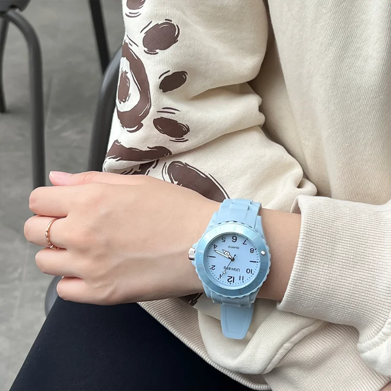 Student Fashion Watch Children Quartz Watches Wristwatch for Women Men Clocks Sport Boy Girls Student Transparent Plastic Watch