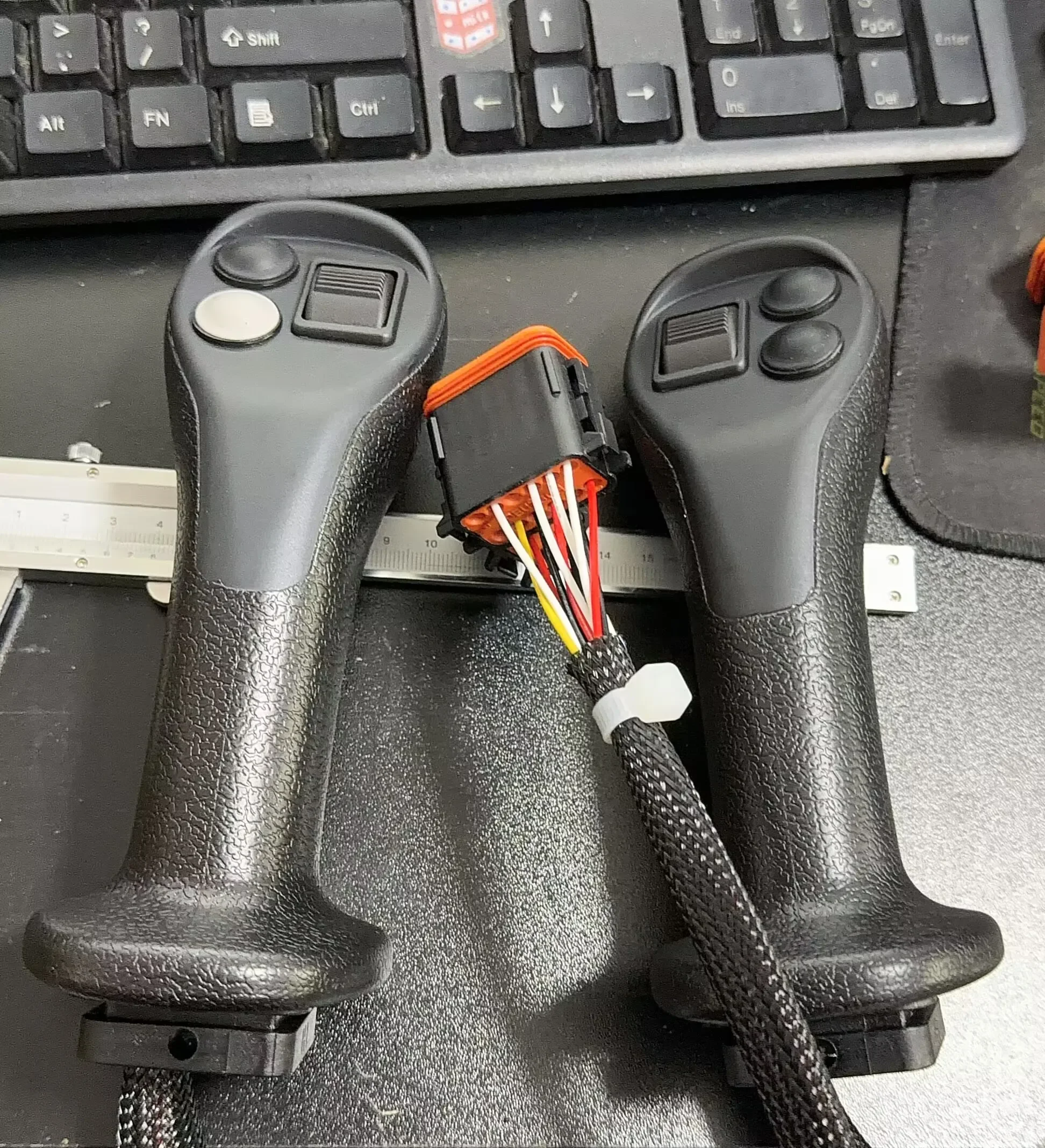 For Cat 320GCGX/323/326/330/336/350/374395 operating handle