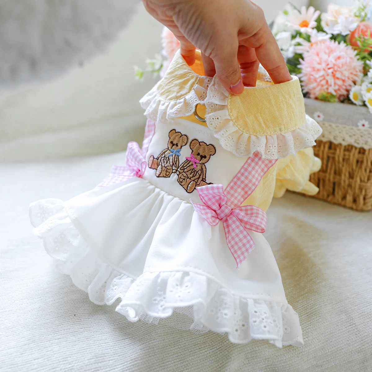 1PC Pet Clothing Cat Spring/Summer Thin Yellow Bear Dance Song Gauze Skirt Suitable for Small and Medium sized Dogs