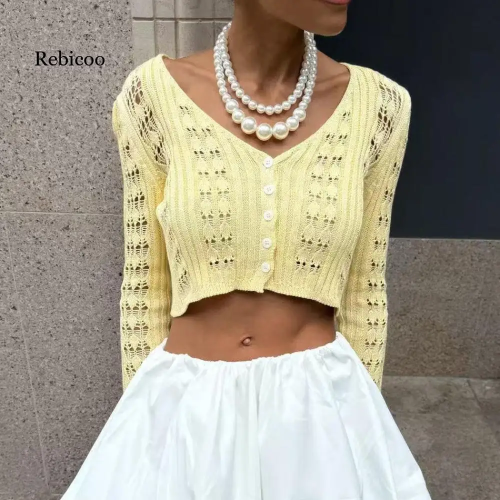

Spice Girls Fashion Hollow Knitted Cardigan Women's New Solid Color Long Sleeve V-Neck Sexy Short Knitted Top