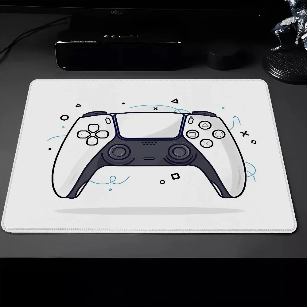 Computer Magic Mouse Gamer Small Anime Mouse Pad Game Machine Rubber Mat Pc Gaming Accessories Deskmat Mausepad Pad on the Table