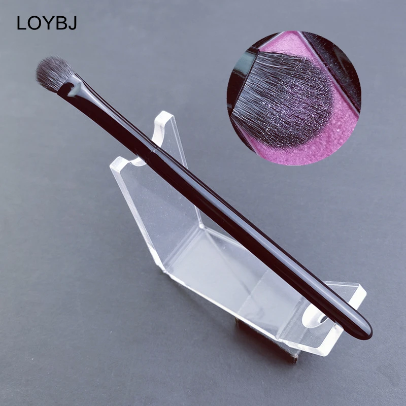 LOYBJ 1pcs Goat Hair Eye Makeup Brushes Professional Eyeshadow Brush Eye Contour Detail Cosmetic Blending Blooming Make Up Brush