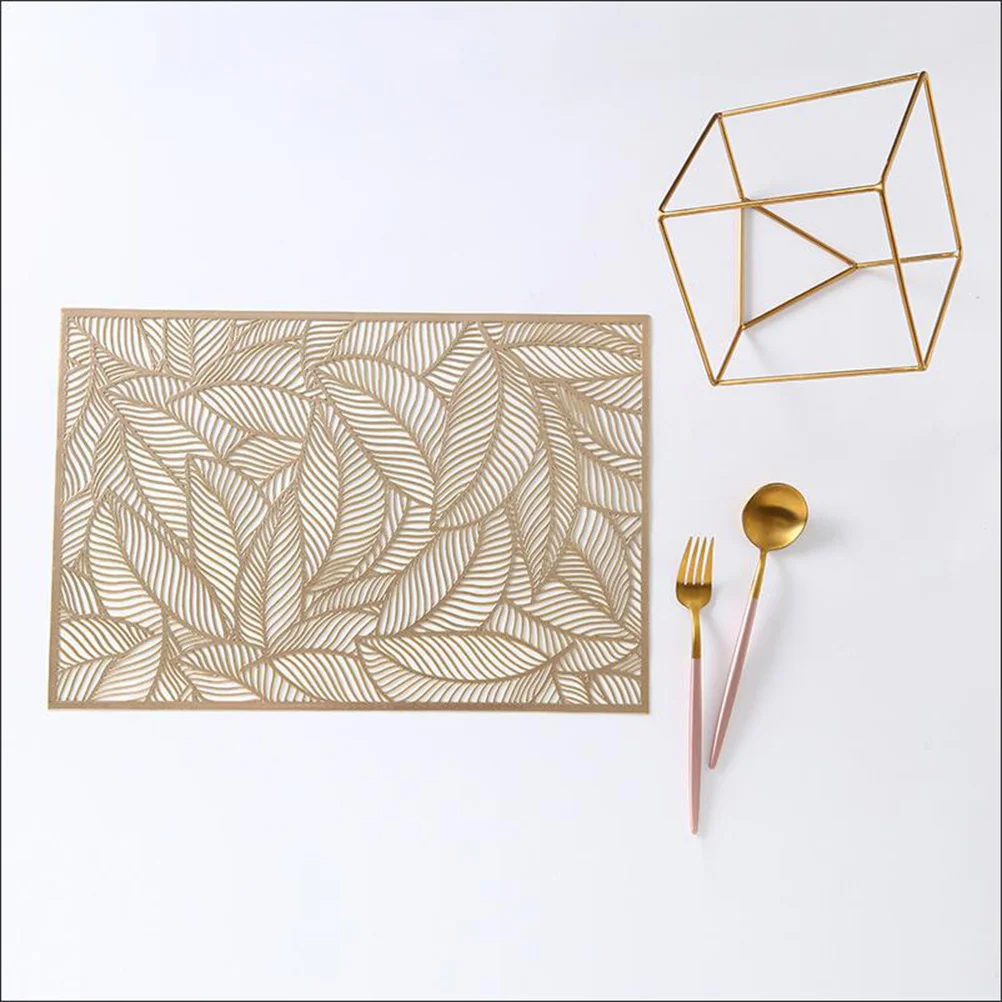 

2Pcs Kitchen Table Mats PVC Plastic Placemats Hollow Leaf Design Heat Resistant Dining Table Mats Plastic Placemats