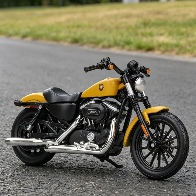 

Maisto 1:18 Sportster Iron 2014 Hardman 883 Motorcycle Simulation Alloy Model，Perfect Birthday Gift for Boyfriend