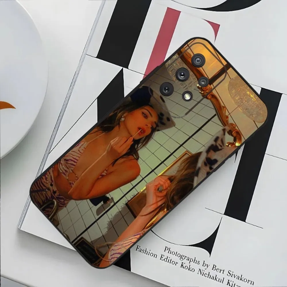 K-Kendall Model J-Jenner Phone Case For Samsung Galaxy,S20,S21,S22,S23,Fe,Lite,Plus,Ultra,Note Shell