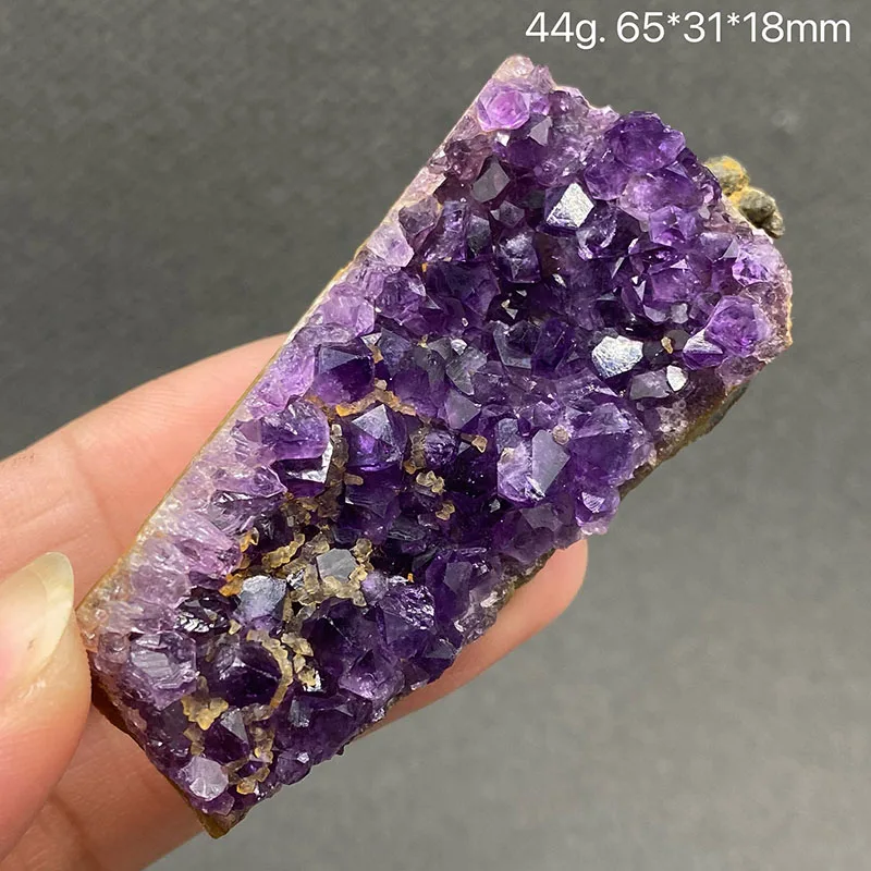 Cristal de guérison minérale en fluorite à bords violets, code QR 100% naturel