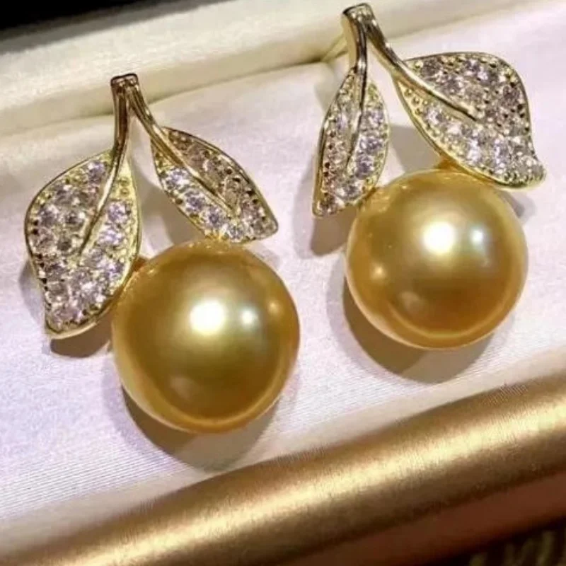 

New pair of oversized AAAA 10-11 mm natural South Sea round gold pearl earrings 925s