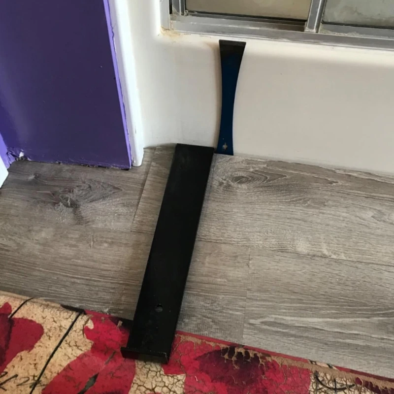 flooring-installation-spring-steel-pull-bar-for-laminate-and-engineered-floor-gaps-tool-d2rd