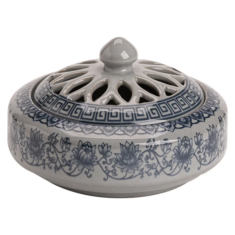 Blue and white porcelain incense burner creative blue and white porcelain incense burner