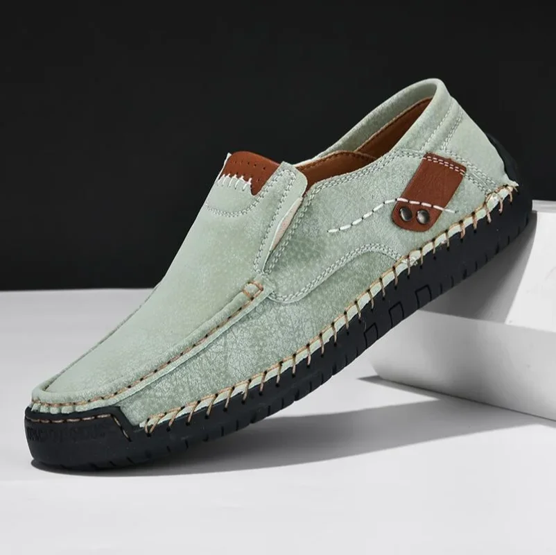 

2025 Handmade Leather Men Shoes Casual Comfortable Men Slip On Leather Loafers Men Flats Hot Sale Moccasins Tooling Shoes Man