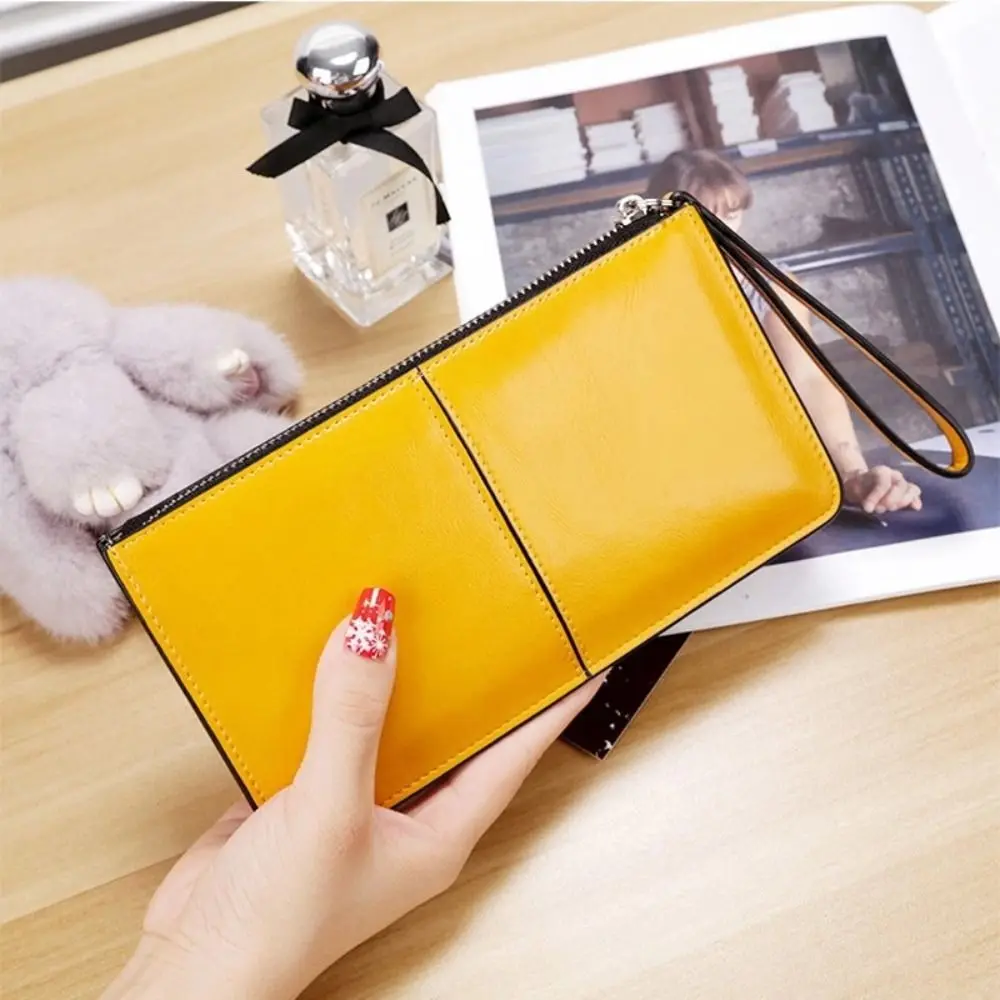 Leather Women's Clutch Wallet New Vintage Zipper Coin Purse Large Capacity Oil Wax Wristband Wallet