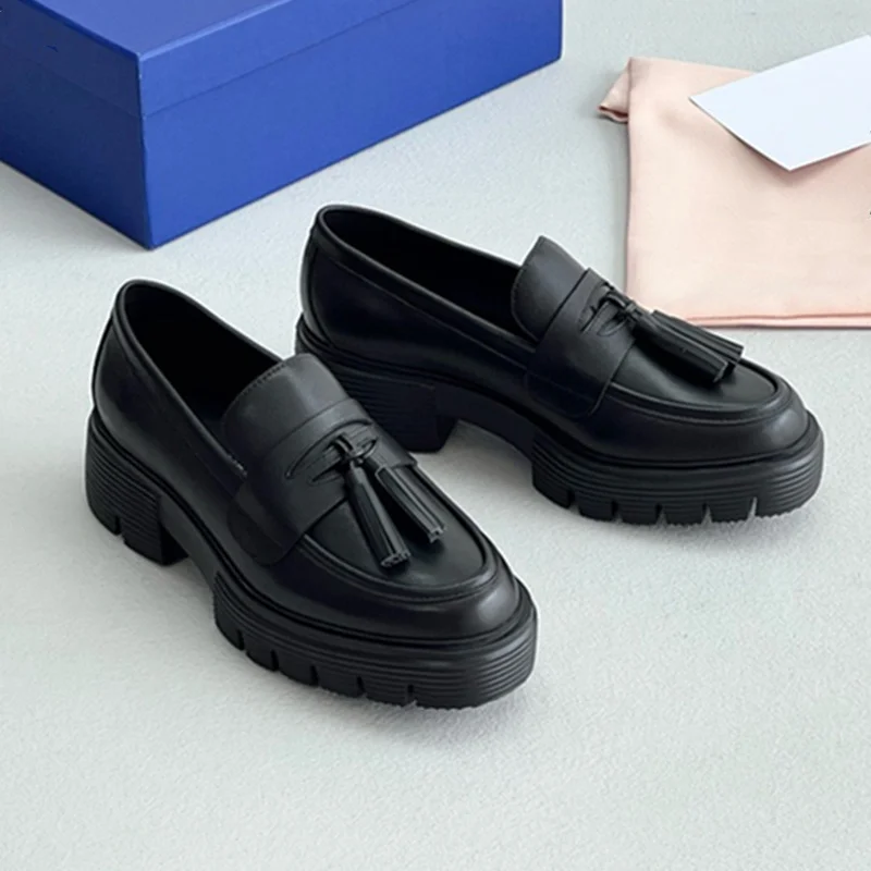 Sepatu Loafer Gaya Akademi Inggris dengan Sol Tebal dan Rumbai, Sepatu Kulit Sapi, Sepatu Moccasin Minimalis, Sepatu Vintage