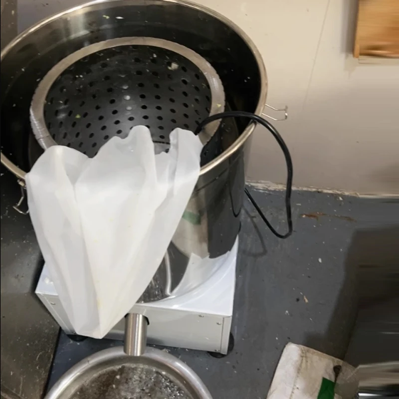 Vegetable Dewatering Machine Oil Remove Machine for Fried Food French Fries Potato Chips Deoiling Machine