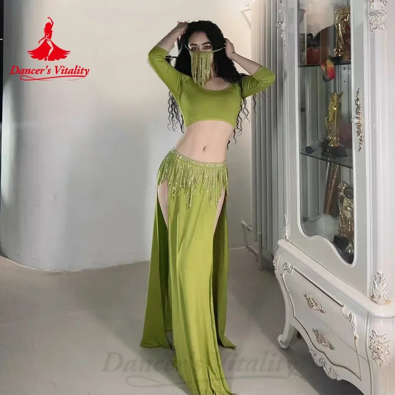 

Костюм для танцев Bellydance, удобный индивидуальный Топ с длинным рукавом и сексуальная юбка с разрезом и бахромой, костюмы для восточных танцев и представлений из 2 предметов