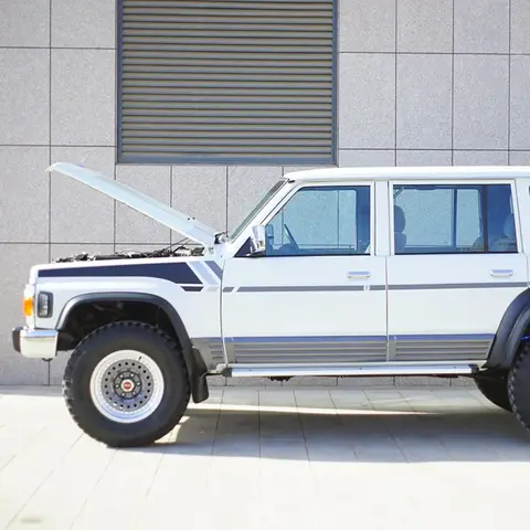 Hydraulisk stödstång för motorhuv för Nissan Patrol Y60 motorhuvsdämpare modifiering Patrol Y60 tillbehör 12 best sales Patrol Y60 Nissan - №3