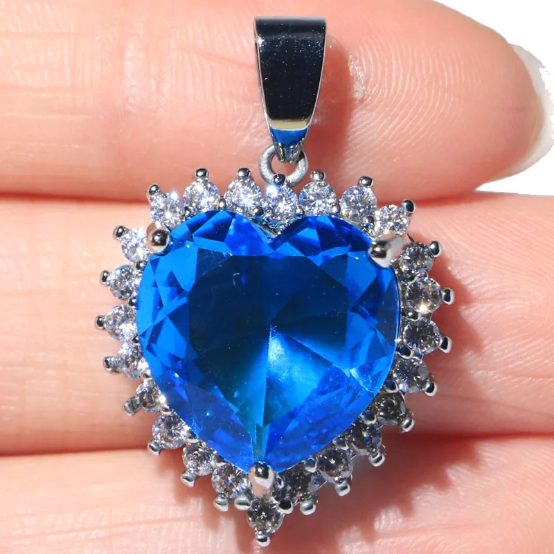 

28x20mm Classic Heart Shape Smoky Topaz Swiss Blue Topaz White CZ Women Dating Silver Pendant