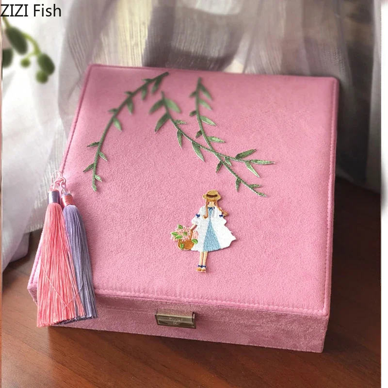 

Cute Cartoon Figure Flannel Embroidery Storage Box with Lock Makeup Box Dressing Table Jewelry Organizer Necklace Hanging Rack