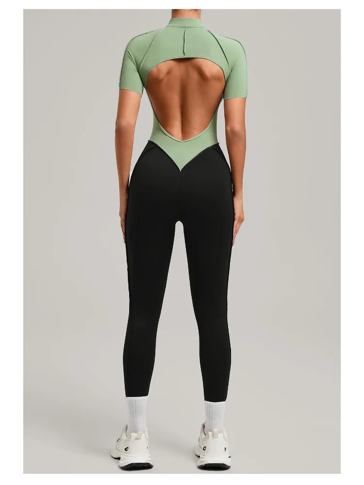 Gymdolphin Donna Rosso Nero Color Block Manica corta Cerniera Collo a lupetto Body aperto sul retro Tuta sportiva aderente Abbigliamento sportivo