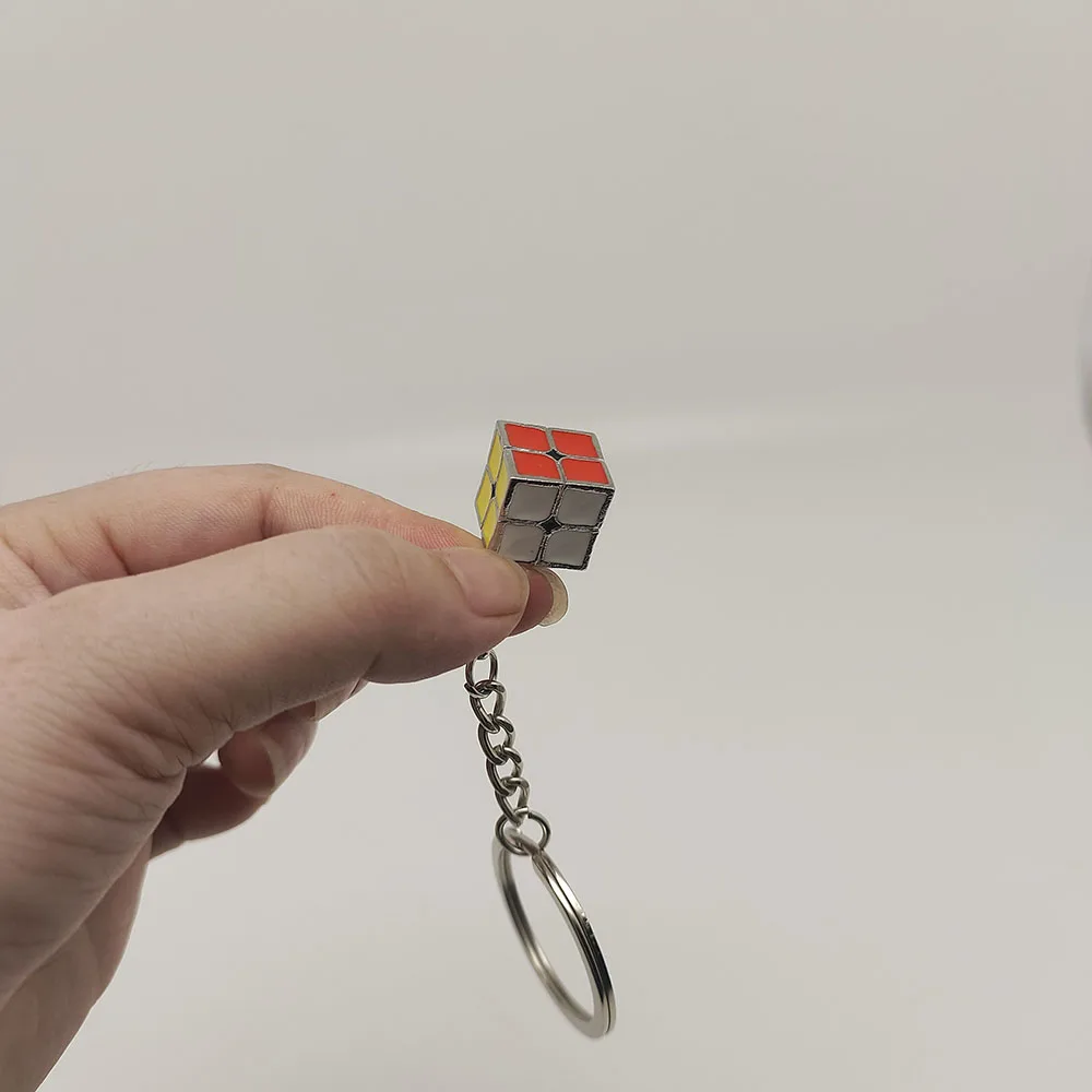 ミニマジックキューブキーホルダー,クリエイティブな誕生日プレゼント,ノベルティおもちゃ,ゲームバッグペンダント